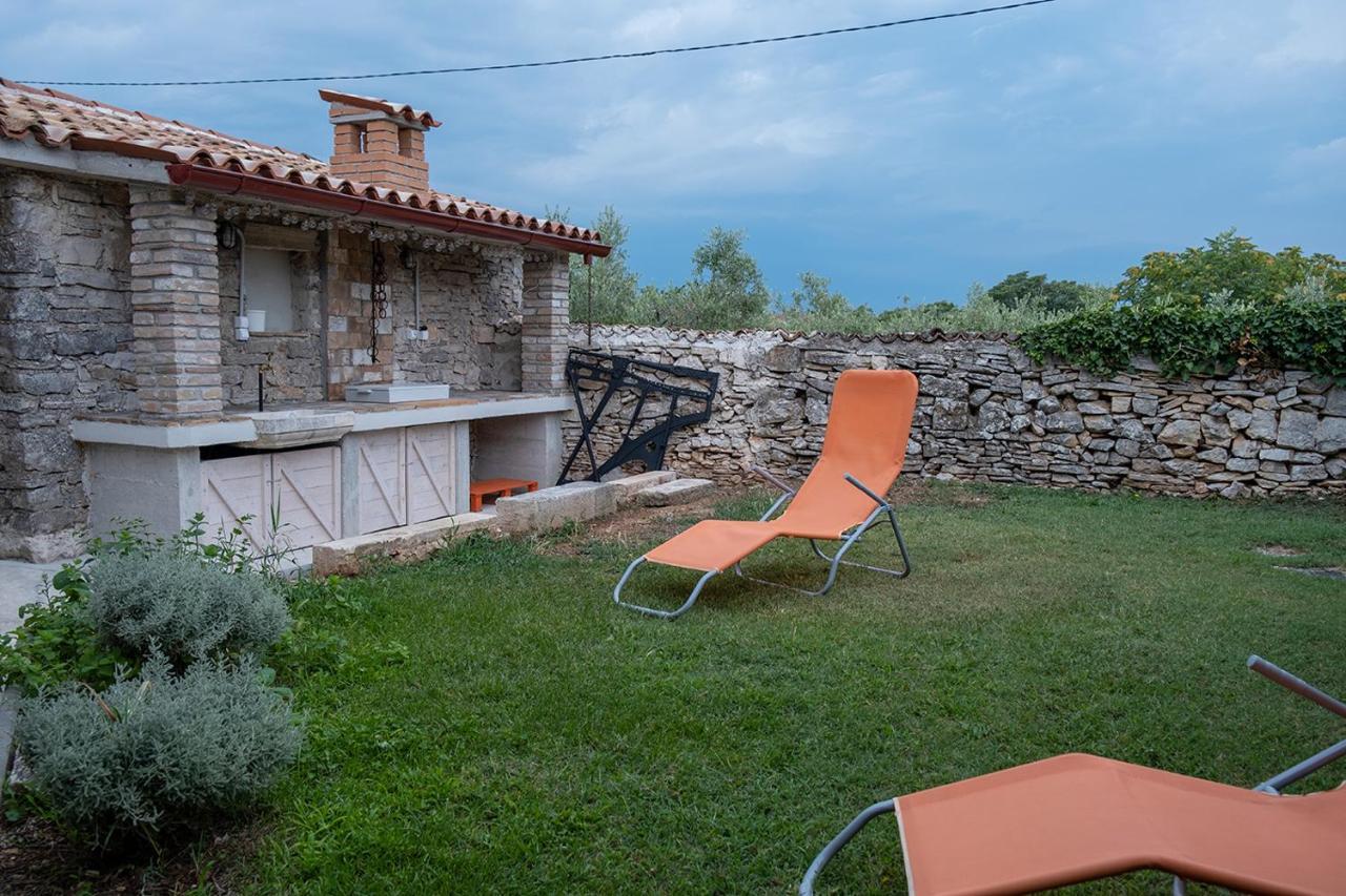 Country House Casa Lucia Vodnjan Esterno foto