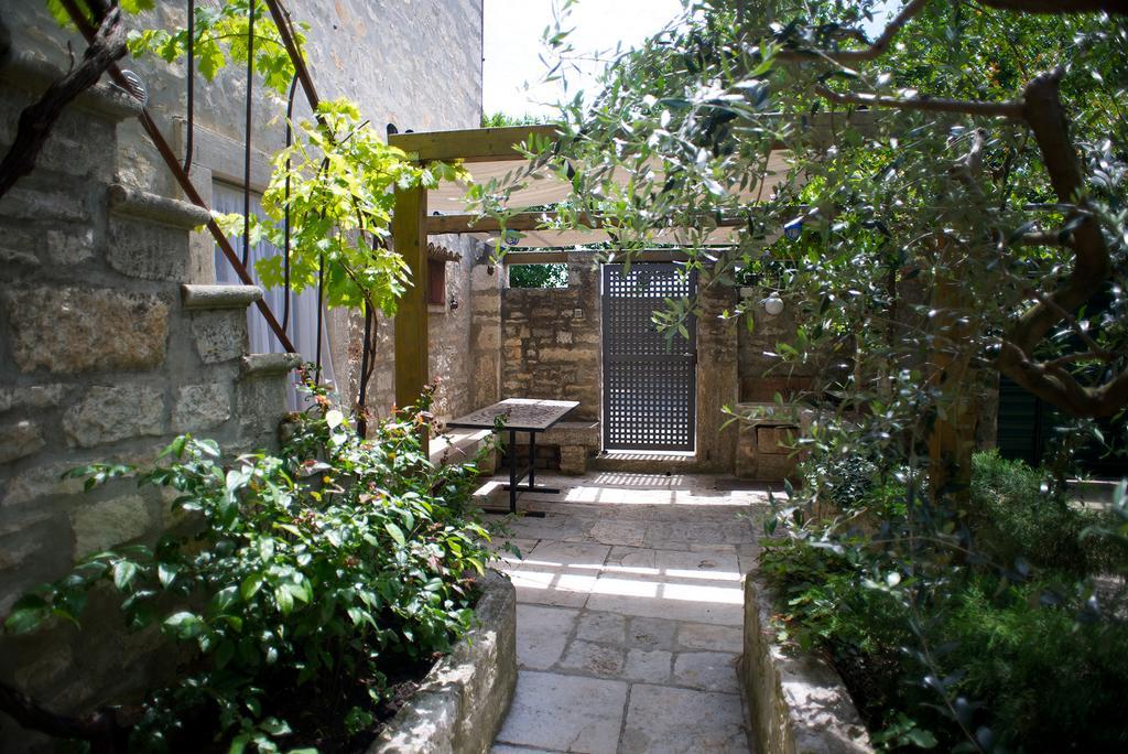 Country House Casa Lucia Vodnjan Esterno foto